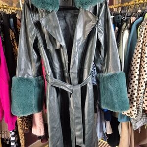 Elegant Green Leather Coat with Faux Fur Trim